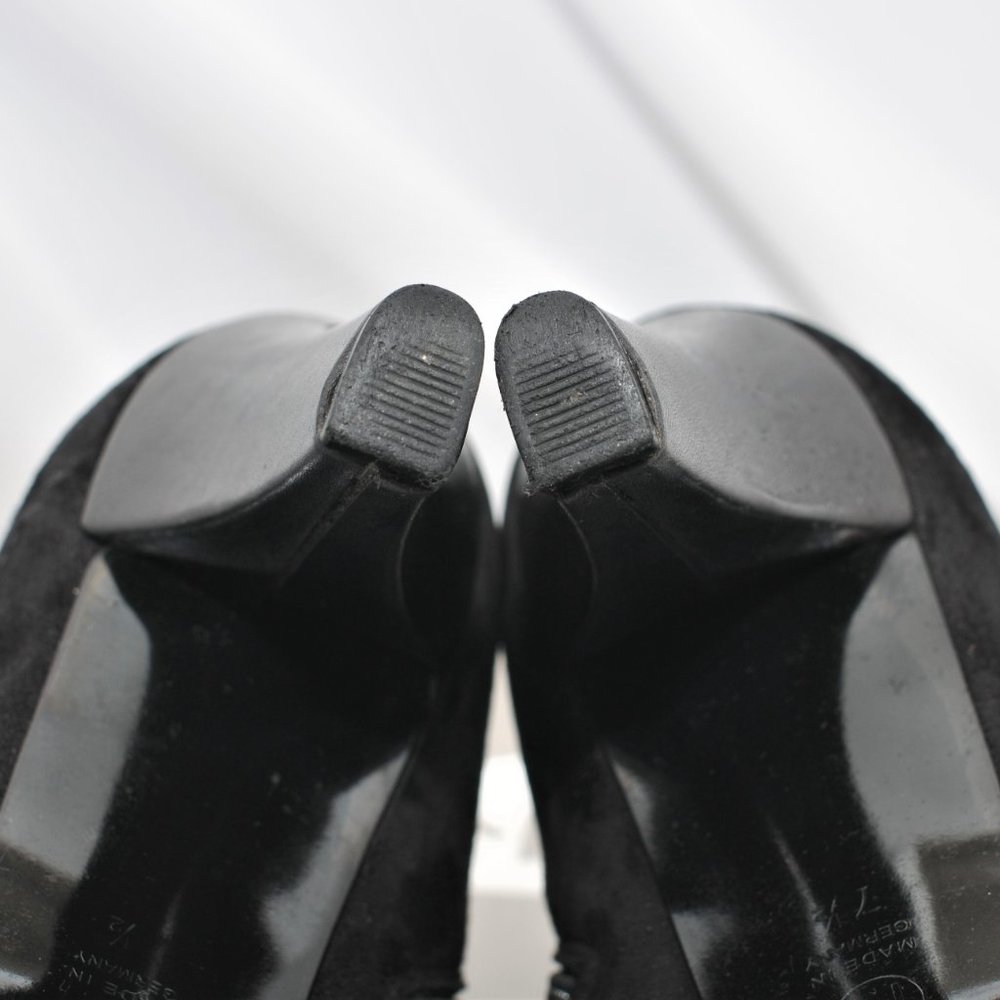 Designer "Peter Kaiser" Soft Black Suede Booties - Picture 10 of 14